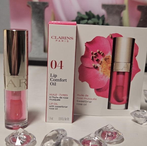 Clarins Lip Comfort Oil - Picture 12 of 12